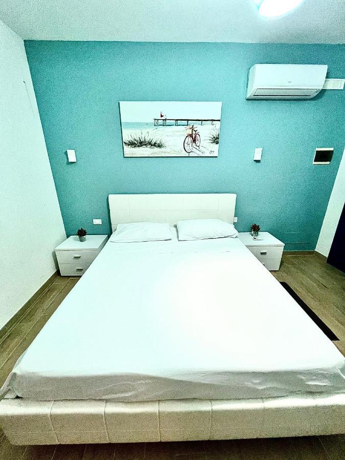 B&B Santorini Cinisi Εξωτερικό φωτογραφία